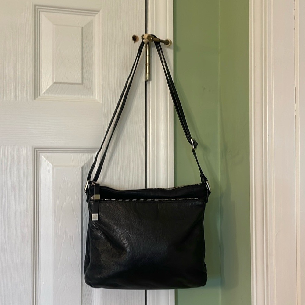 Margot Women's Black Leather Crossbody Bag